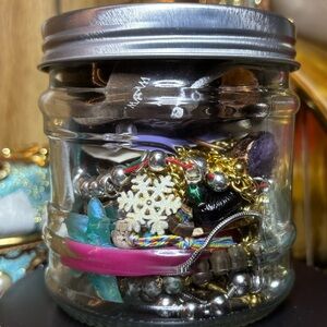 Jewelry jar